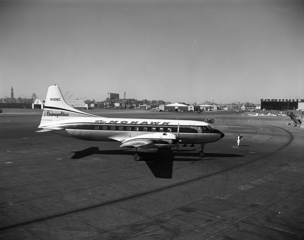 Mohawk Convair 240-14  N1016C