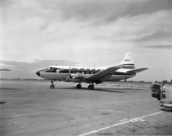 Mohawk Martin 404  N467M