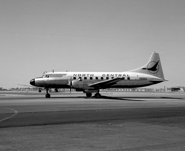 North Central Airlines Convair 340-35  N90854