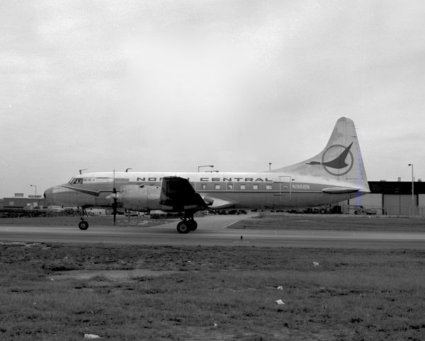 North Central Airlines Convair 580  N968N