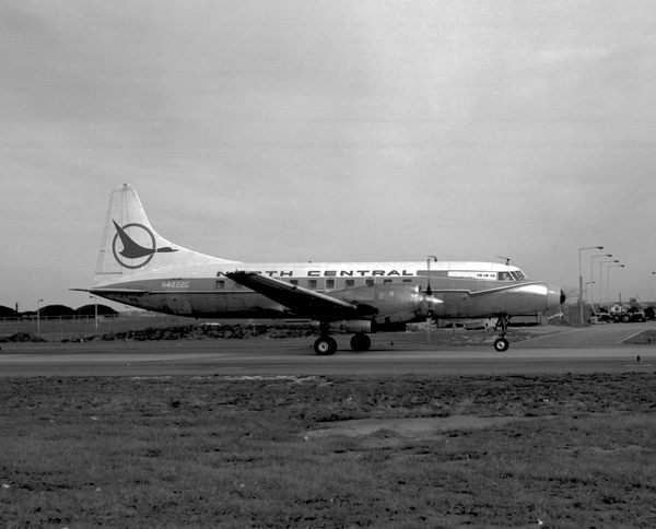 North Central Airlines Convair 580  N4822C