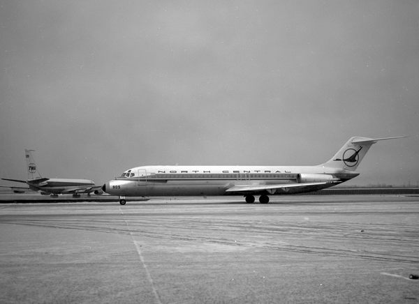 North Central Airlines Douglas DC-9-31  N955N