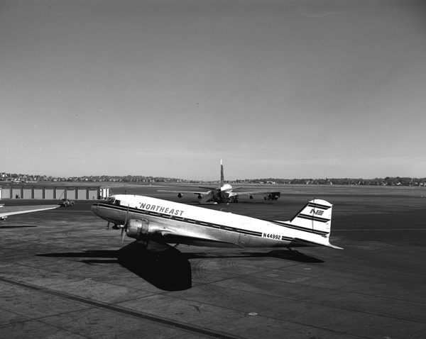 Northeast Airlines Douglas DC-3/C-53  N45362