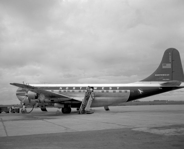 Northwest Orient Airlines Boeing 377-10-30 Stratocruiser N74602