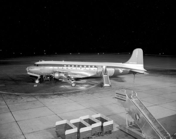 Northwest Orient Airlines Douglas DC-4/C-54B Skymaster N95414