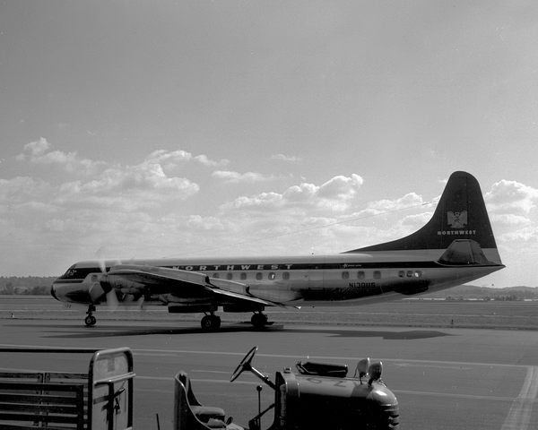 Northwest Orient Airlines Lockheed L-188C Electra N130US