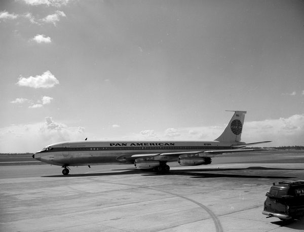 Pan American Boeing 707-121  N712PA