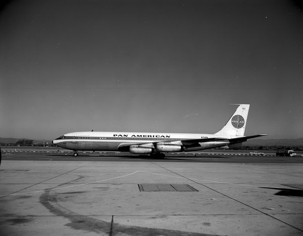 Pan American Boeing 707-321  N714PA