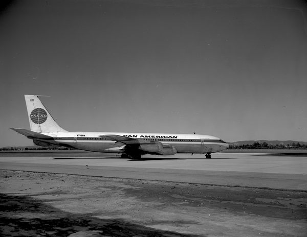 Pan American Boeing 707-321  N715PA