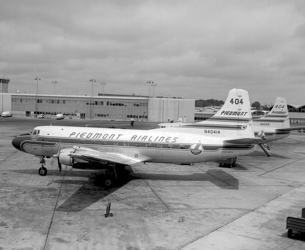Piedmont Airlines Martin 404  N40414