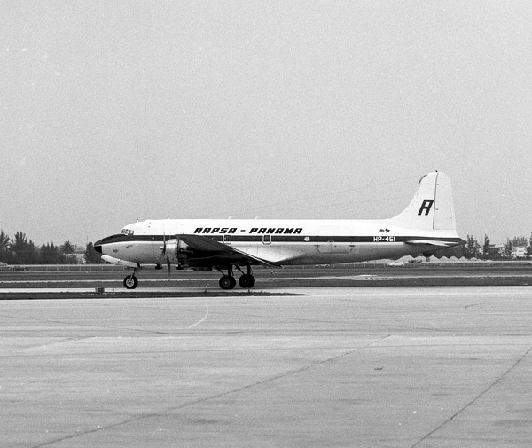 Rapsa-Panama Douglas DC-4 Skymaster HP-451