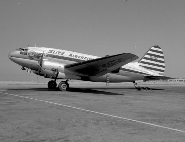 Slick Airways Curtiss C-46F Commando N5370N
