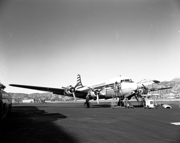 Slick Airways Douglas DC-4 Skymaster N30061