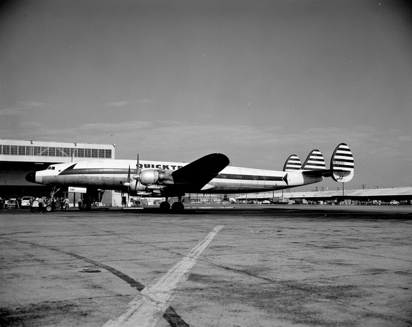 Slick Airways Lockheed L-1049H SuperConstellation N468C