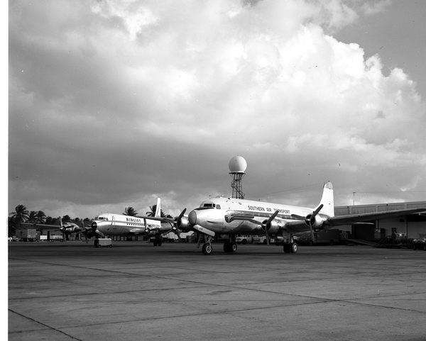 Southern Air Transport Douglas DC-4 Skymaster N88938