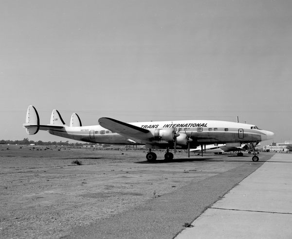 Trans International Lockheed L-1049H SuperConstellation N9752C