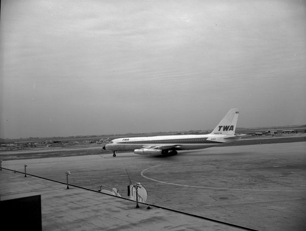 Trans World Airlines (TWA) Convair CV-880  N802TW