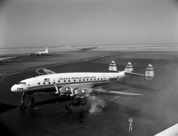Trans World Airlines (TWA) Lockheed L-049 Constellation N54214