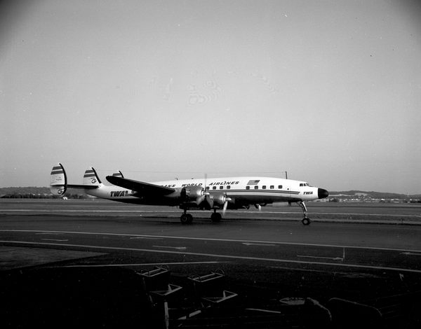 Trans World Airlines (TWA) Lockheed L-1049G Super Constellation N7113C