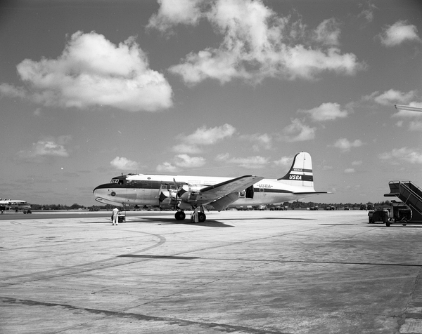 United States Overseas Douglas DC-4 Skymaster N90444