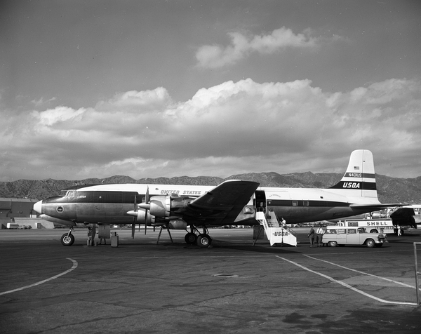 United States Overseas Douglas DC-6B  N401US