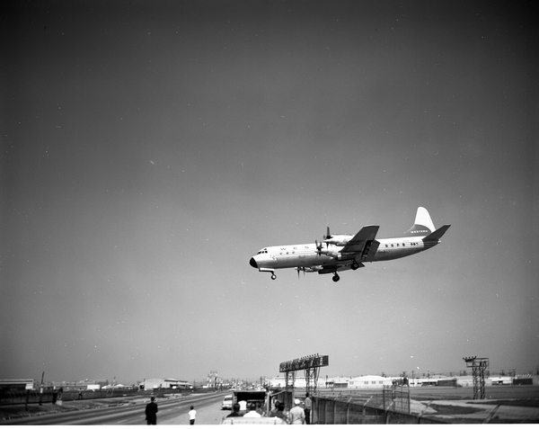 Western  Lockheed L-188 Electra N7135C