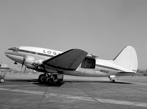 Zantop Air Transport Curtiss C-46 Commando N9906F