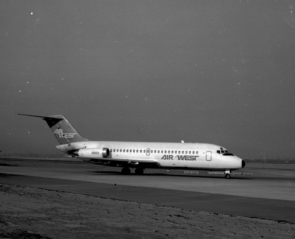 Air West Douglas DC-9-14  N9103