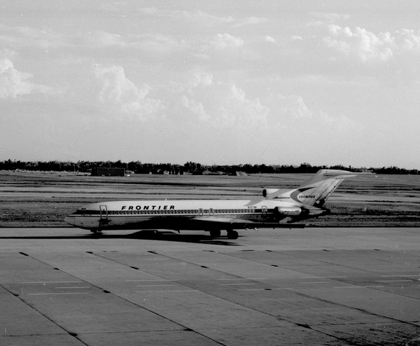 Frontier Airlines Boeing 727-291  N7278F