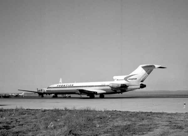 Frontier Airlines Boeing 727-291  N7279F