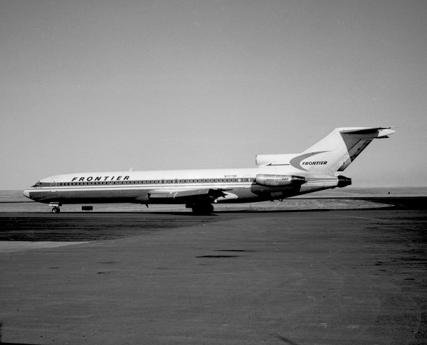 Frontier Airlines Boeing 727-291  N7279F