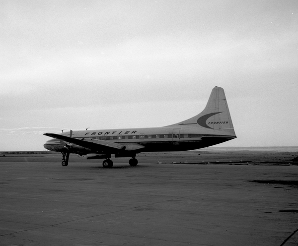 Frontier Airlines Convair 580  N73102