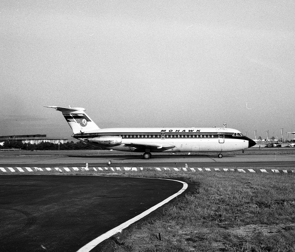 Mohawk  British Aircraft Corp (BAC) 1-11 201AU  N1130J