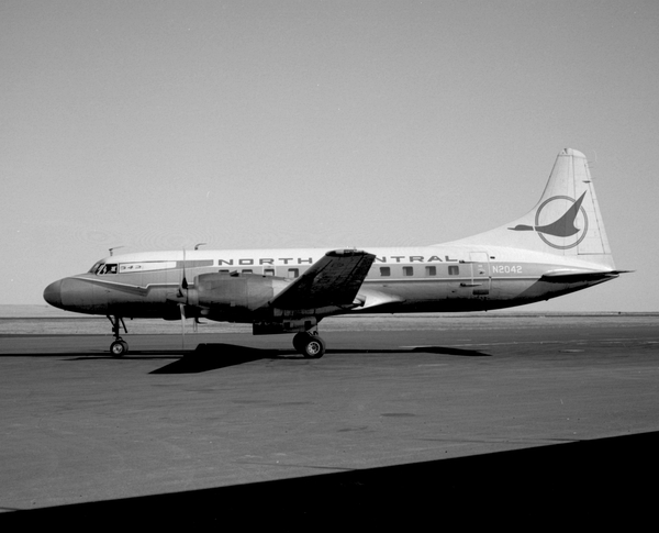 North Central Airlines Convair 580  N2042