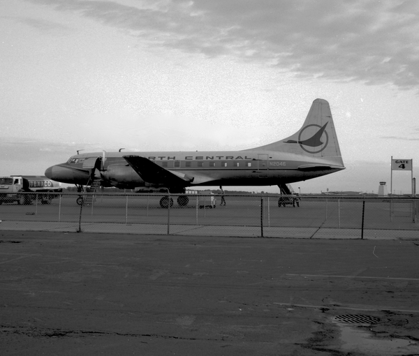 North Central Airlines Convair 580  N2046