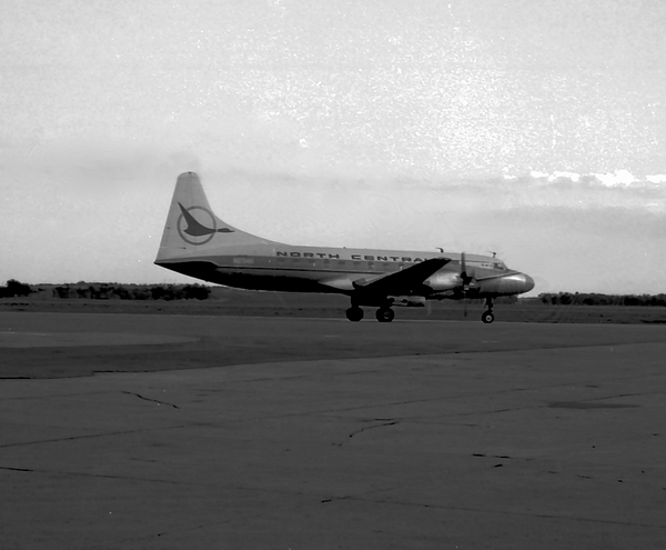 North Central Airlines Convair 580  N2046