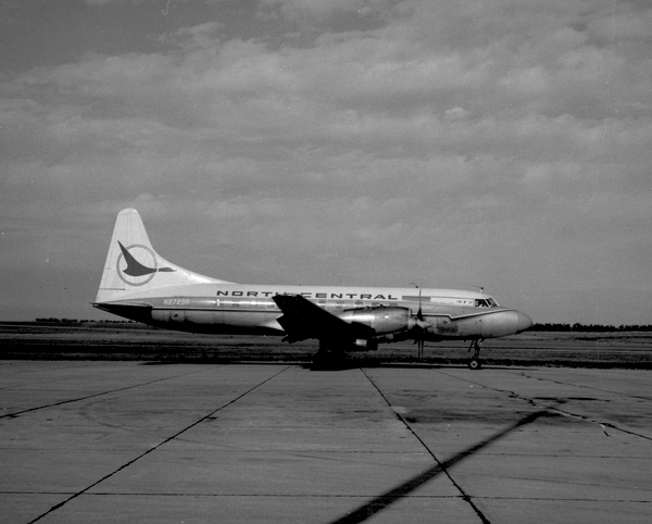 North Central Airlines Convair 580  N2729R