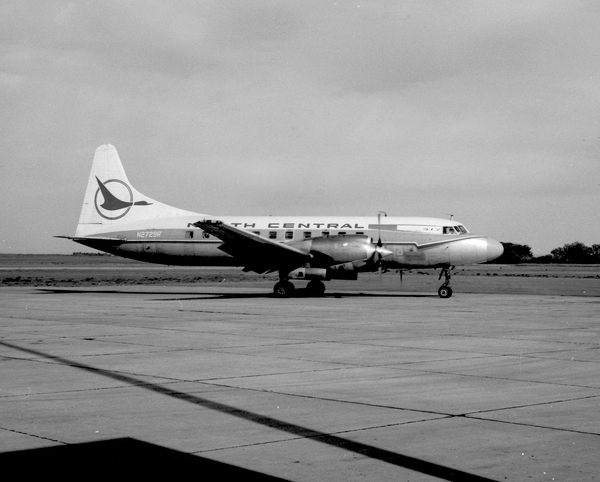 North Central Airlines Convair 580  N2729R