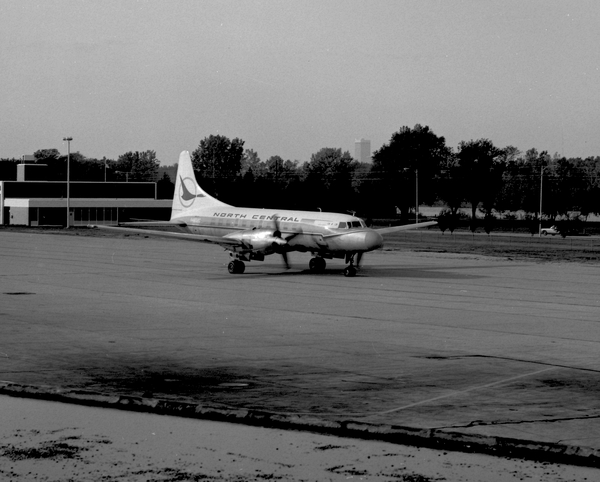 North Central Airlines Convair 580  N4802C