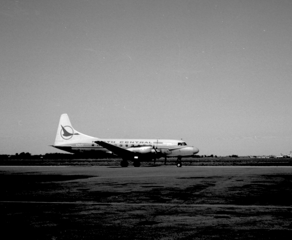 North Central Airlines Convair 580  N7517U