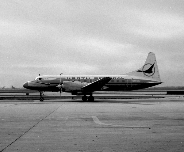 North Central Airlines Convair 580  N7530U