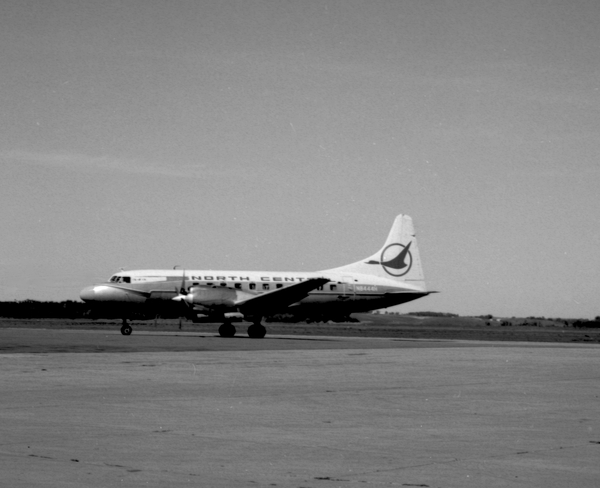 North Central Airlines Convair 580  N8444H