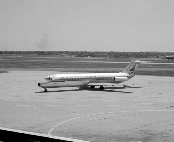 North Central Airlines Douglas DC-9-31  N953N
