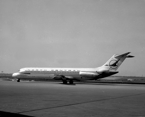 North Central Airlines Douglas DC-9-31  N960N