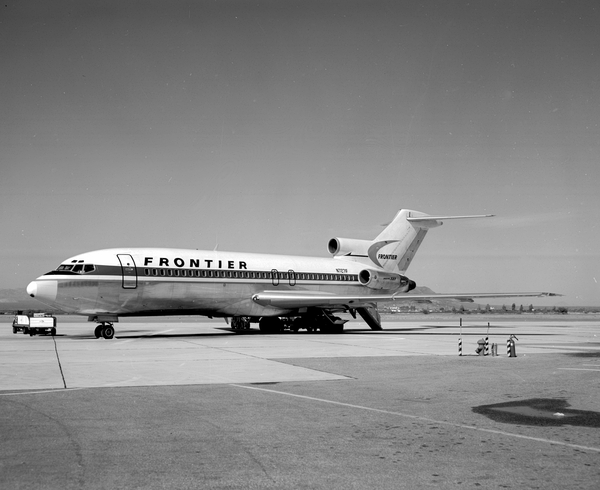 Frontier Airlines Boeing 727-191  N7271F
