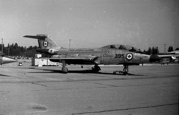 RCAF McDonnell CF-101B Voodoo -17395