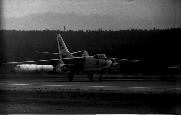 USN Douglas A3D-2 Skywarrior -142248