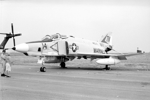 USMC McDonnell F-4J Phantom II 153807