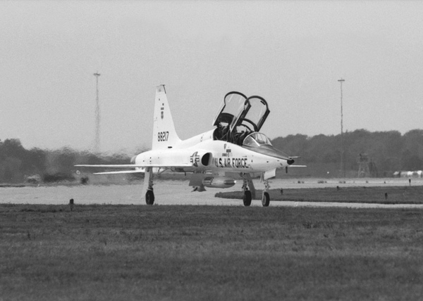 USAF Northrop T-38A  68-8217