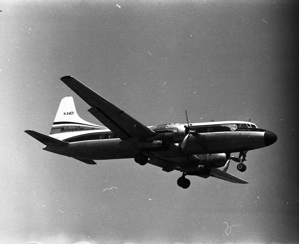 Mohawk Convair 440-54  B4401